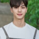 Song Kang Wallpaper HD for Mobile Phone – Best Korean Actor Wallpapers