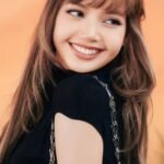 Download Lisa Blackpink HD Wallpapers for Mobile – Kpop Star Backgrounds