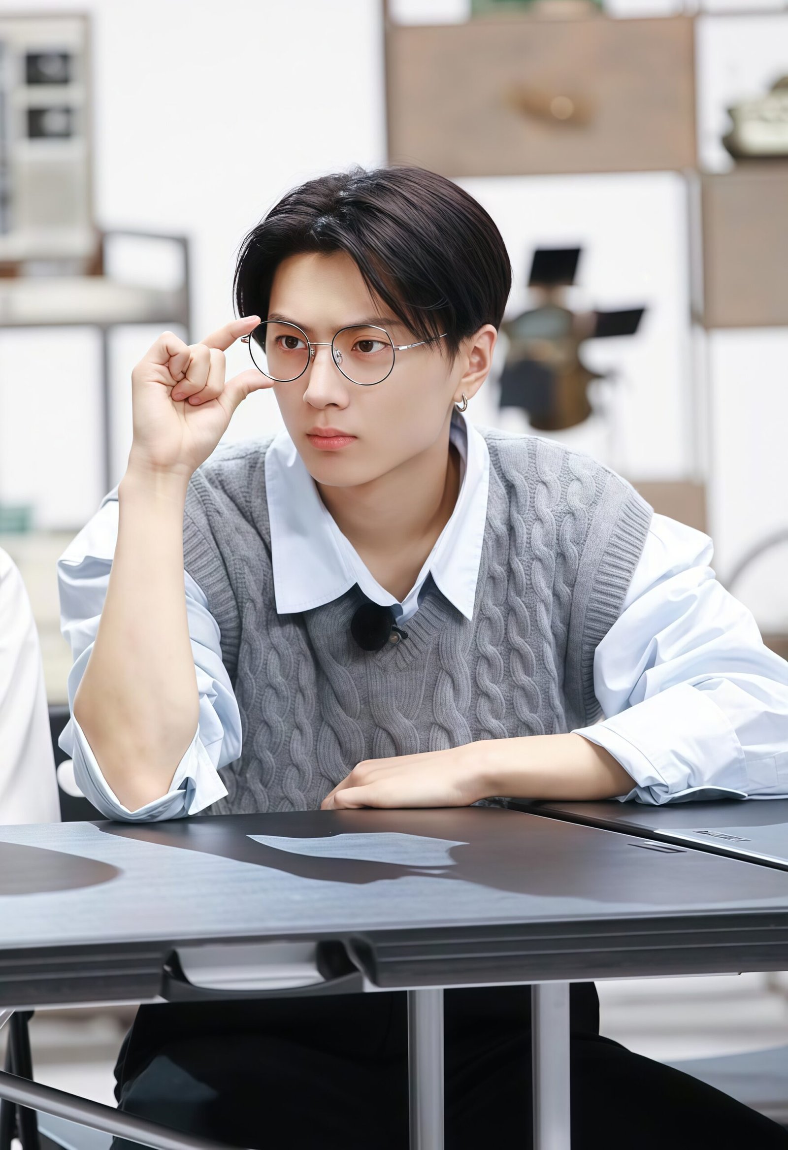 Jay ENHYPEN Phone Wallpaper HD & 4K – Free Kpop Lock Screen Images
