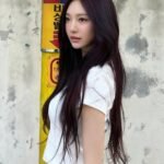 Download Ningning Aespa Wallpapers HD for Mobile – Top Kpop Backgrounds